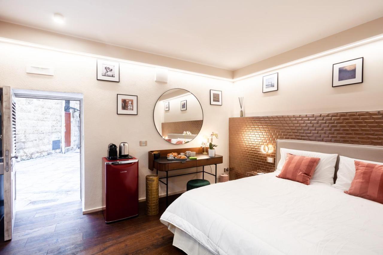 Tre36 - Smart & Design Room In The Old Center Bari Buitenkant foto