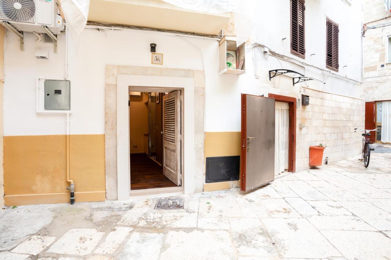 Tre36 - Smart & Design Room In The Old Center Bari Buitenkant foto